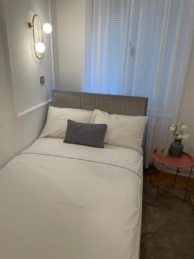 Apartman Vasia Subotica Buitenkant foto