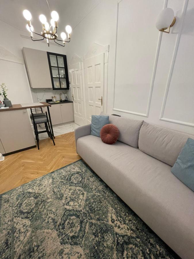 Apartman Vasia Subotica Buitenkant foto